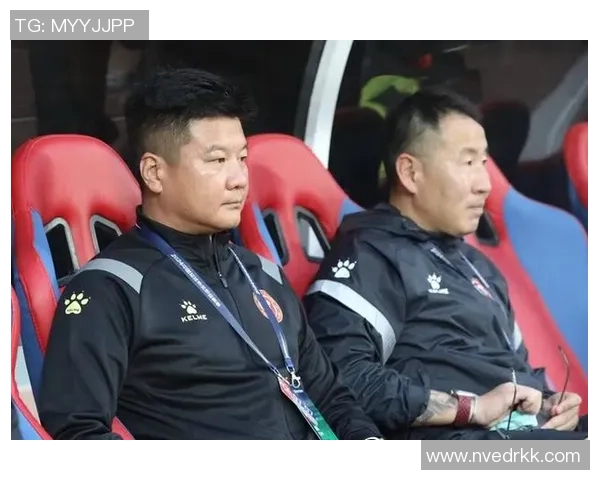 李金羽：期待球员以积极严谨态度迎战冲超关键战